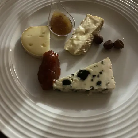 אורחן De Cadenas