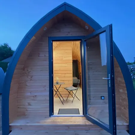 Herberg De Cadenas *